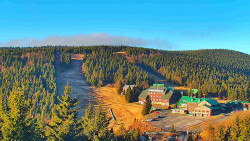 Panorama Jižní svahy, Hotel, Nástup