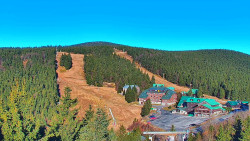 Panorama Jižní svahy, Hotel, Nástup