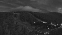 Panorama Jižní svahy, Hotel, Nástup