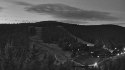 Panorama Jižní svahy, Hotel, Nástup