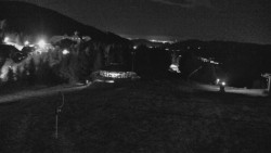 Panorama Jižní svahy, Hotel, Nástup