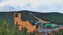 Panorama Jižní svahy, Hotel, Nástup