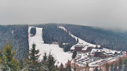 Panorama Jižní svahy, Hotel, Nástup