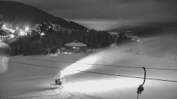 Panorama Jižní svahy, Hotel, Nástup