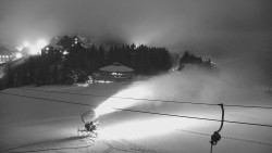 Panorama Jižní svahy, Hotel, Nástup