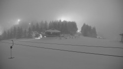 Panorama Jižní svahy, Hotel, Nástup