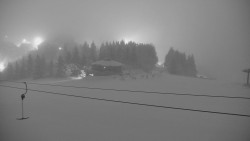 Panorama Jižní svahy, Hotel, Nástup