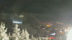 Panorama Jižní svahy, Hotel, Nástup