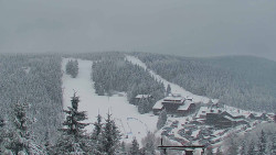 Panorama Jižní svahy, Hotel, Nástup