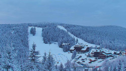 Panorama Jižní svahy, Hotel, Nástup