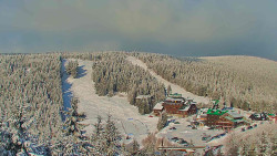 Panorama Jižní svahy, Hotel, Nástup