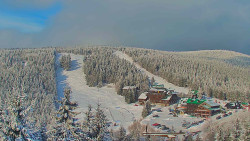 Panorama Jižní svahy, Hotel, Nástup