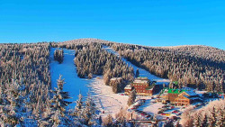 Panorama Jižní svahy, Hotel, Nástup