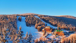 Panorama Jižní svahy, Hotel, Nástup