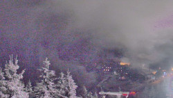 Panorama Jižní svahy, Hotel, Nástup