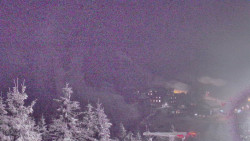 Panorama Jižní svahy, Hotel, Nástup