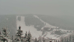 Panorama Jižní svahy, Hotel, Nástup