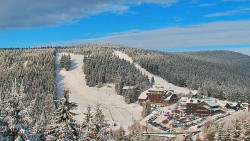 Panorama Jižní svahy, Hotel, Nástup