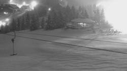 Panorama Jižní svahy, Hotel, Nástup