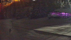 Panorama Jižní svahy, Hotel, Nástup