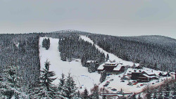 Panorama Jižní svahy, Hotel, Nástup