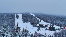 Panorama Jižní svahy, Hotel, Nástup