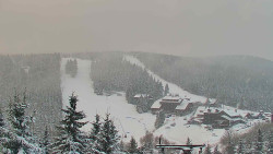 Panorama Jižní svahy, Hotel, Nástup