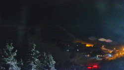 Panorama Jižní svahy, Hotel, Nástup