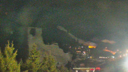 Panorama Jižní svahy, Hotel, Nástup