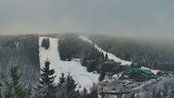 Panorama Jižní svahy, Hotel, Nástup