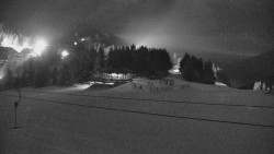 Panorama Jižní svahy, Hotel, Nástup