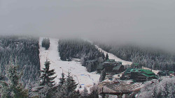 Panorama Jižní svahy, Hotel, Nástup