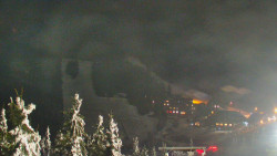 Panorama Jižní svahy, Hotel, Nástup