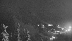 Panorama Jižní svahy, Hotel, Nástup