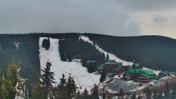 Panorama Jižní svahy, Hotel, Nástup