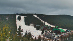 Panorama Jižní svahy, Hotel, Nástup
