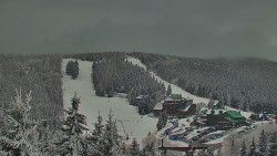 Panorama Jižní svahy, Hotel, Nástup