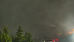 Panorama Jižní svahy, Hotel, Nástup