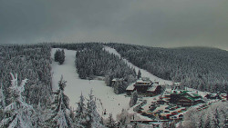 Panorama Jižní svahy, Hotel, Nástup