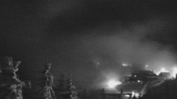 Panorama Jižní svahy, Hotel, Nástup