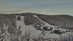 Panorama Jižní svahy, Hotel, Nástup