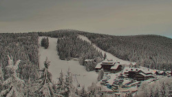 Panorama Jižní svahy, Hotel, Nástup