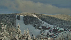 Panorama Jižní svahy, Hotel, Nástup