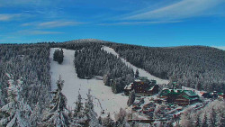 Panorama Jižní svahy, Hotel, Nástup