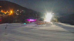 Panorama Jižní svahy, Hotel, Nástup