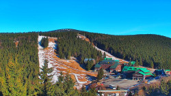 Panorama Jižní svahy, Hotel, Nástup