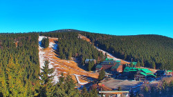 Panorama Jižní svahy, Hotel, Nástup