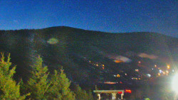 Panorama Jižní svahy, Hotel, Nástup