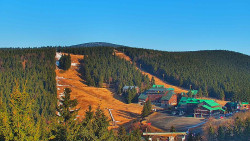 Panorama Jižní svahy, Hotel, Nástup