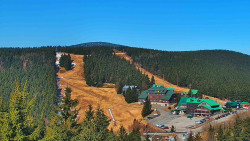 Panorama Jižní svahy, Hotel, Nástup